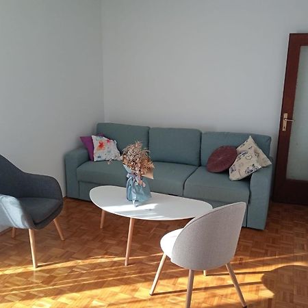 Apartment Todorovic - Macan Pula Buitenkant foto