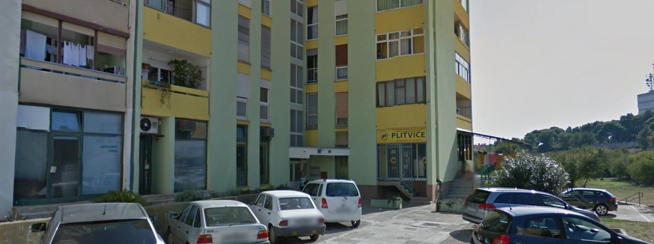 Apartment Todorovic - Macan Pula Buitenkant foto