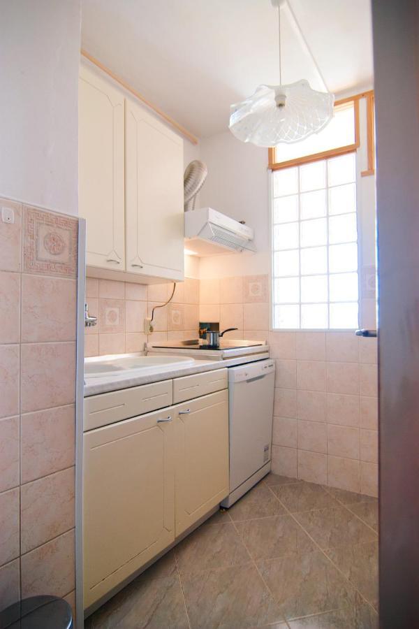 Apartment Todorovic - Macan Pula Buitenkant foto